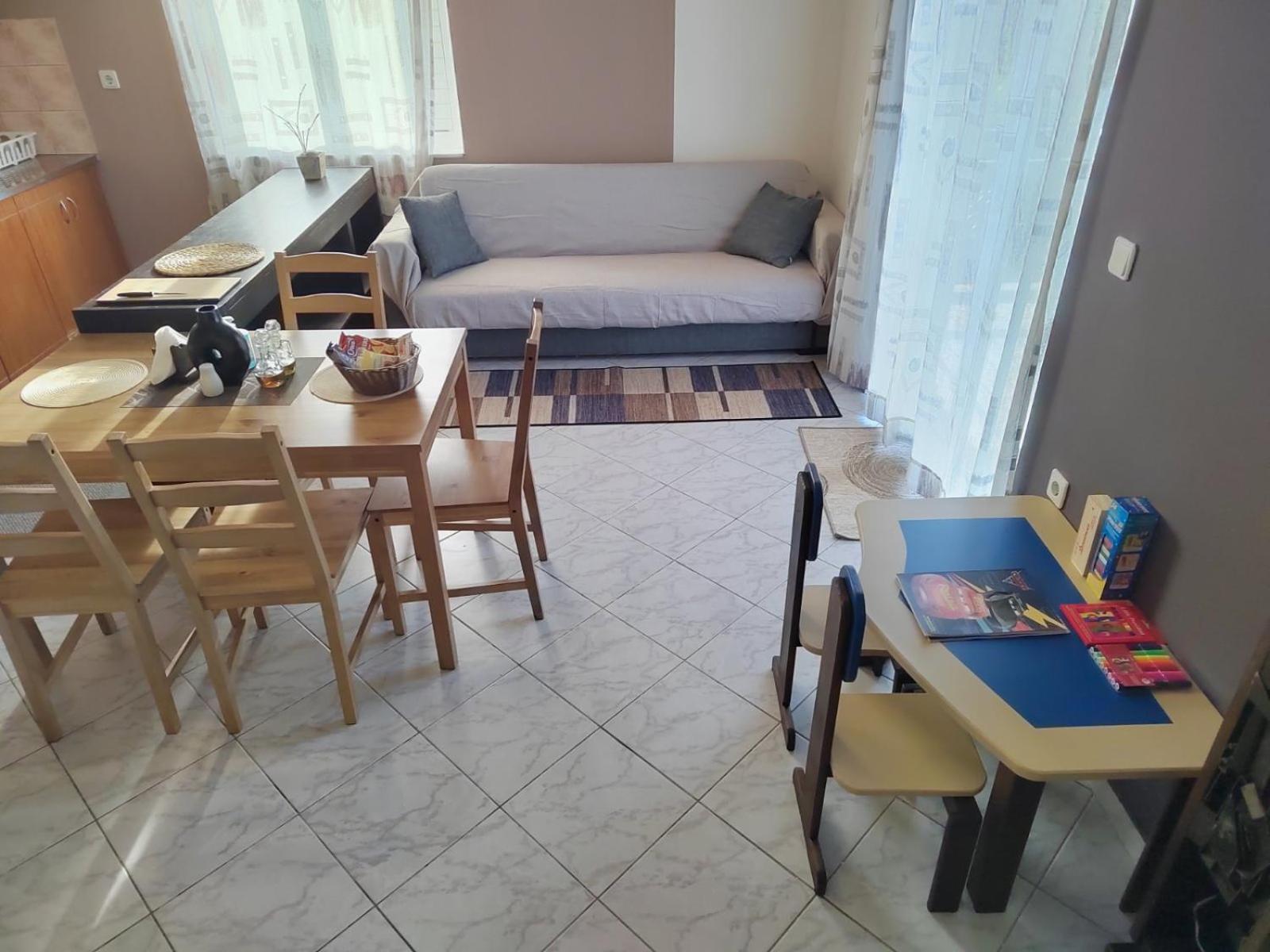 Manos Apartments 科林瓦里奥 客房 照片